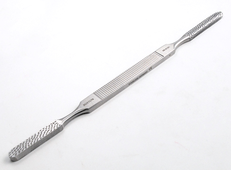 Curved ends will hook onto Curved ends will hook onto